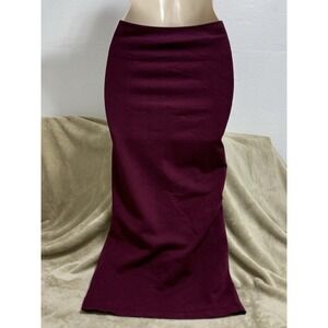 NWT Fabletics Women's Skirt Medium Wine High-Waisted Ribbed Seamless‎ Pencil